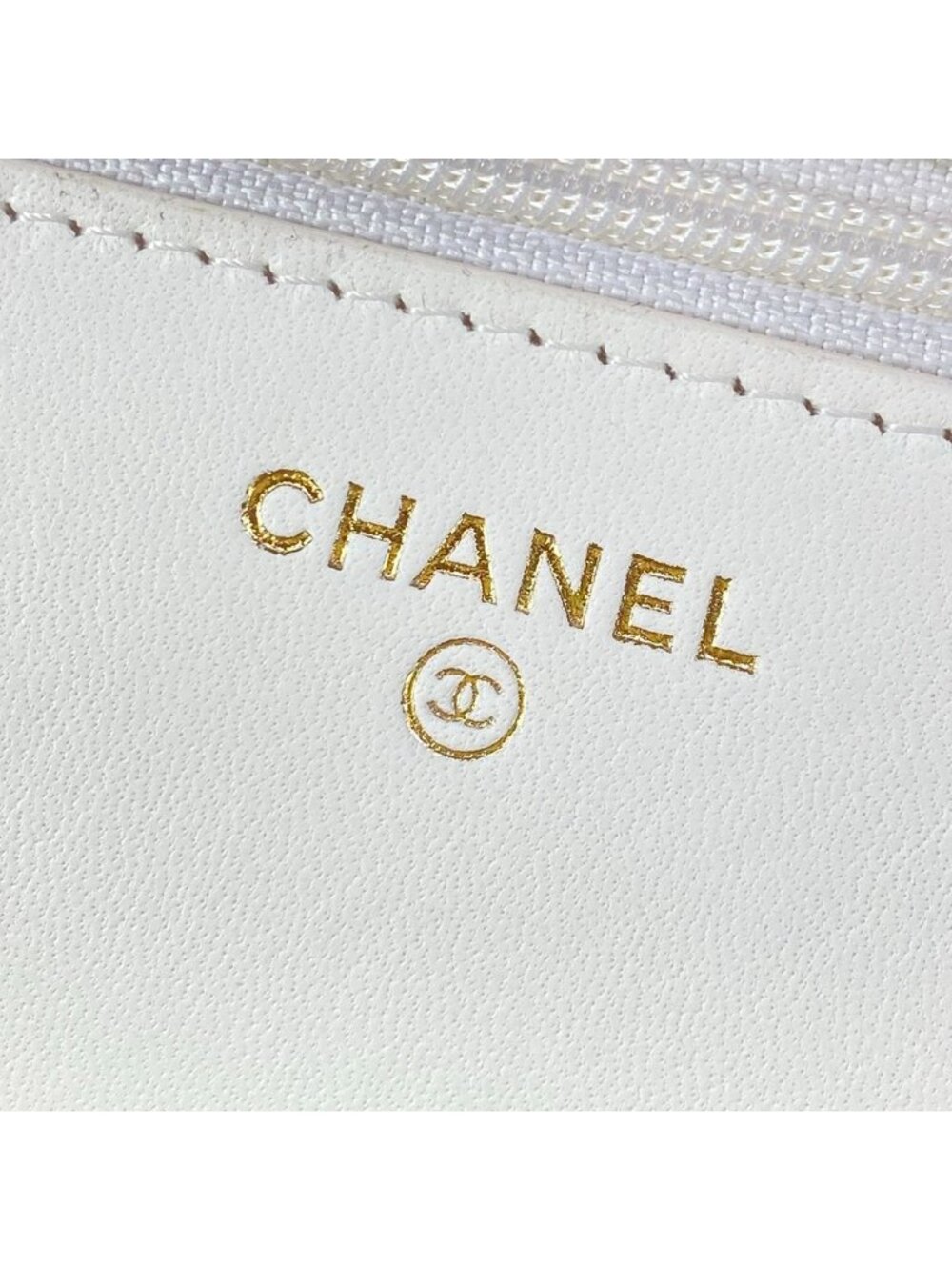 Chanel Wallet Quilted White Chain Gold Coco Ball Aja Star Lambskin Shoulder Bag - Picture 6 of 13